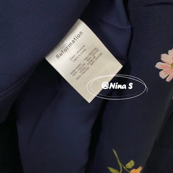 Reformation Fulton Dress in Princess Margaret - Picture 5 of 6